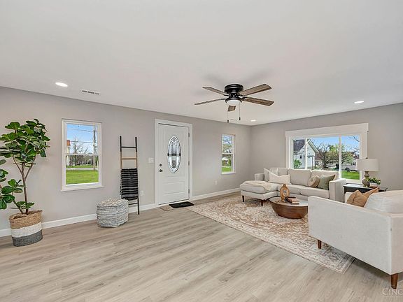 2nd image of 2020 Stahlheber Rd