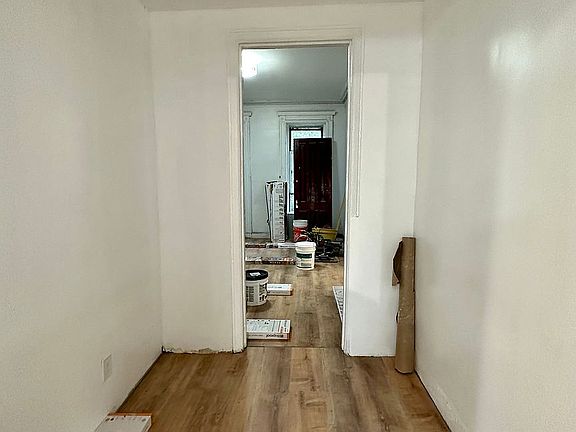 4th image of 42 Lefferts Pl APT 2