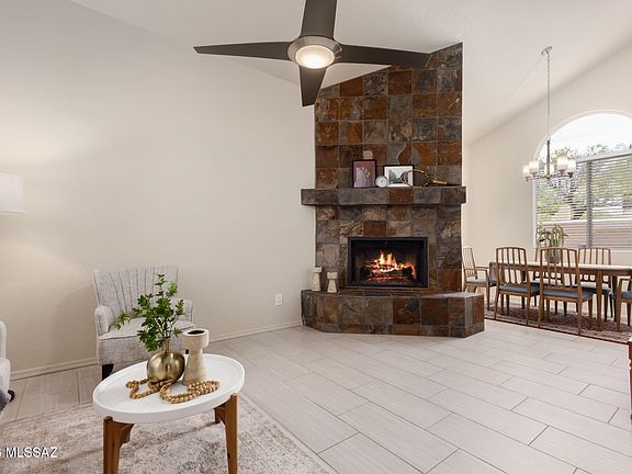 4th image of 3462 N Applewood Dr