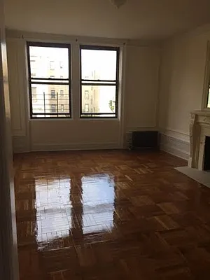 Rented by Roberto Guilbet, LREB | media 18