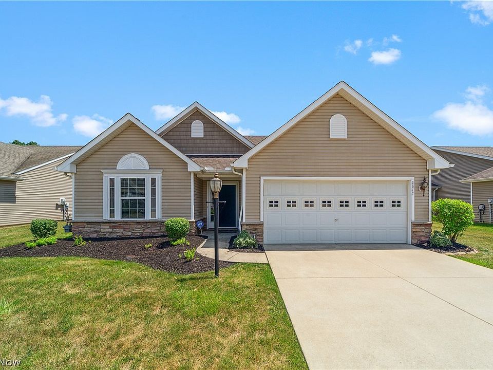 1st image of 2877 Island Creek Dr