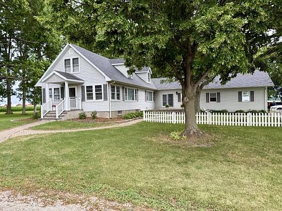 3rd image of 6256 Crooked Ln