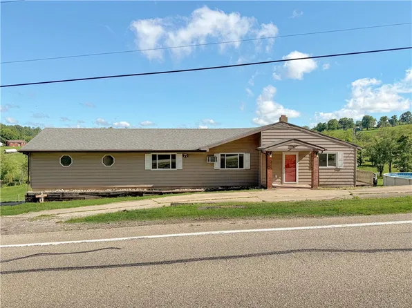 621 Washington Pike, Avella, PA 15312