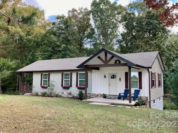 3446 River Rd, Morganton, NC 28655