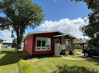 358 First Street NW, Preeceville, SK S0A 3B0