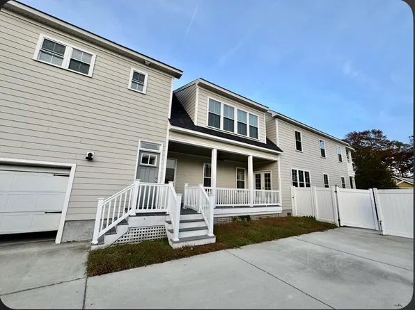 121 N 4th St, Hampton, VA 23664