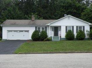 65 Brae Burn Dr, Manchester, NH 03104
