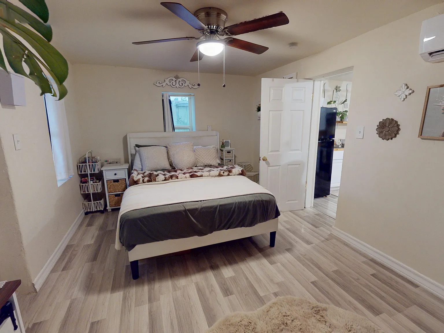3 bed, 1190 sqft, $1,400 — Photo 3