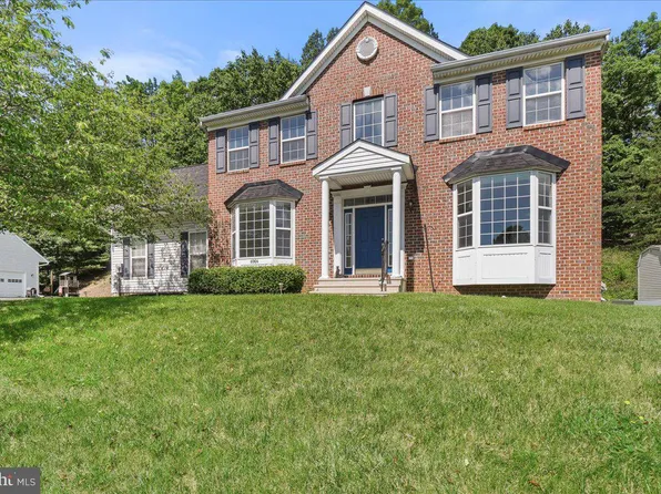 4064 Lomar Dr, Mount Airy, MD 21771