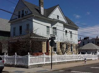 7819 81st St, Glendale, NY 11385
