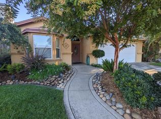 463 E Augusta St, Woodbridge, CA