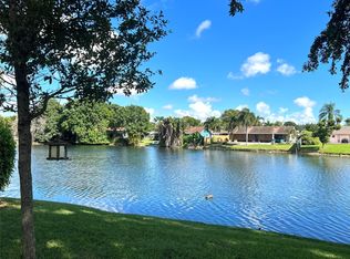 876 Banks Rd #876, Pompano Beach, FL 33063