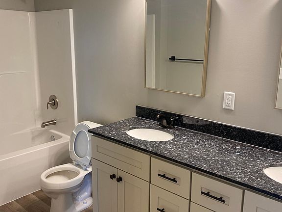5th image of 1718 Sequoia Ln