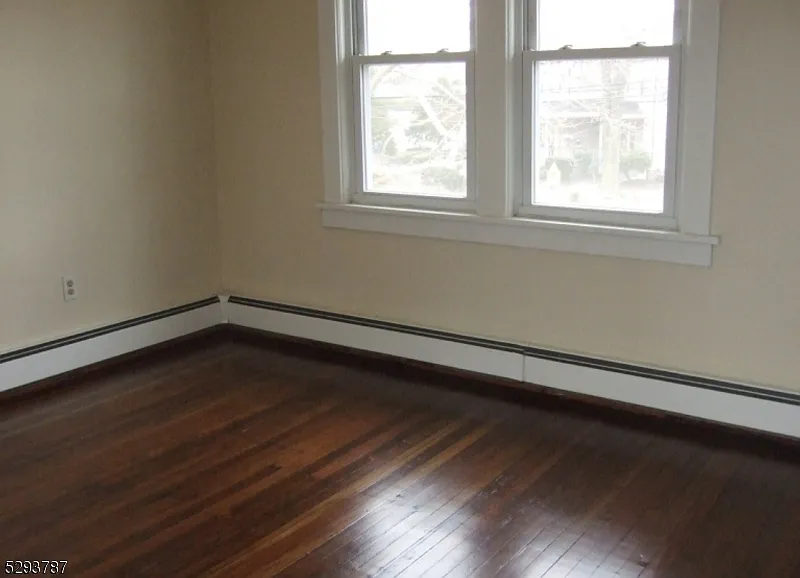 1 bed, 1.0 bath, $2,200 — Photo 4