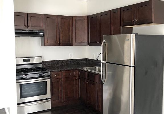 5th image of 507 Loma Dr APT 308