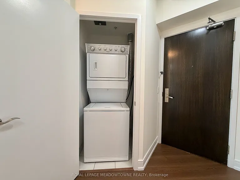 840 Queens Plate Dr #1601 — Photo 12