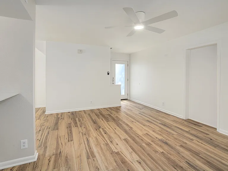 4708 Depew Ave #3 — Photo 4