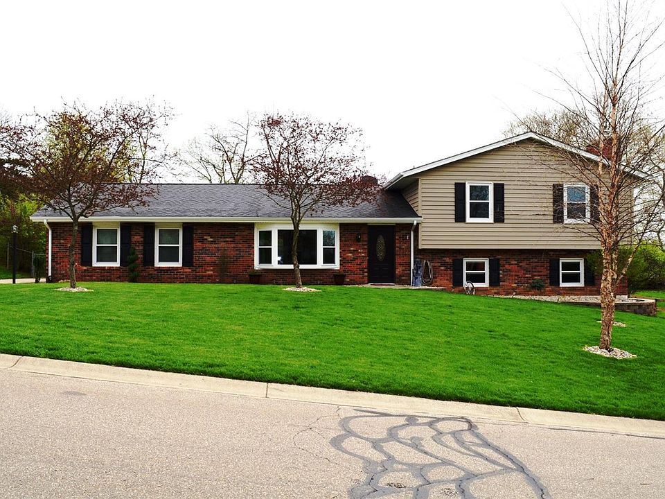 1st image of 2463 Sir Martin Dr