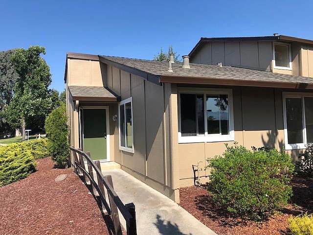 1st image of 3402 Thimblehall Ln