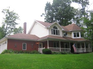 13320 Bear Rd, Cowlesville, NY 14037