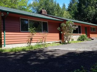 57851 Johns Dr, Coquille, OR 97423