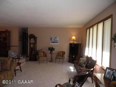 5th image of 3506 Carneva Acres NE