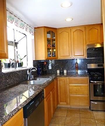 4th image of 34205 Whitehead Ln