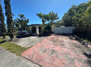 11836 SW 203rd Ter, Miami, FL 33177