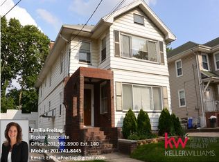 396 Morse Ave, Ridgefield, NJ 07657