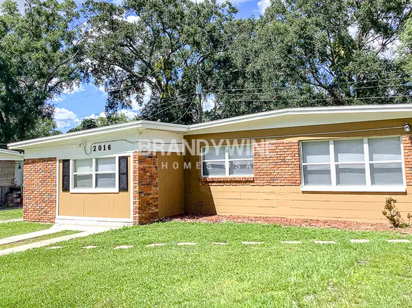 2016 E Crenshaw St, Tampa, FL 33610