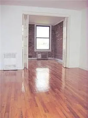 Rented by Metropolis Real Estate of Manhattan | media 6
