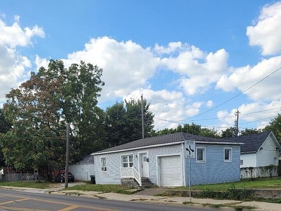 2nd image of 771 S Richardson Ave