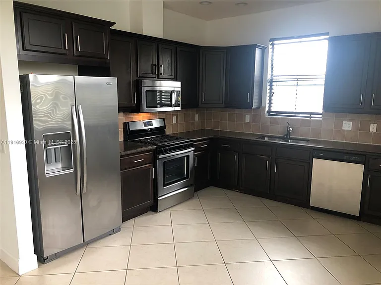 3390 NW 126th Ter #3390 — Photo 13