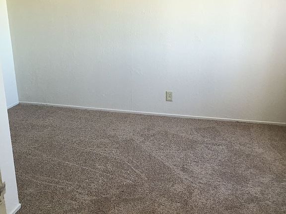 4th image of 2488 Market Ave APT 6