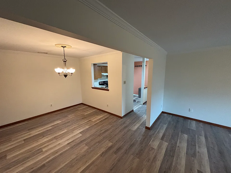 445 Locust Ave #5204