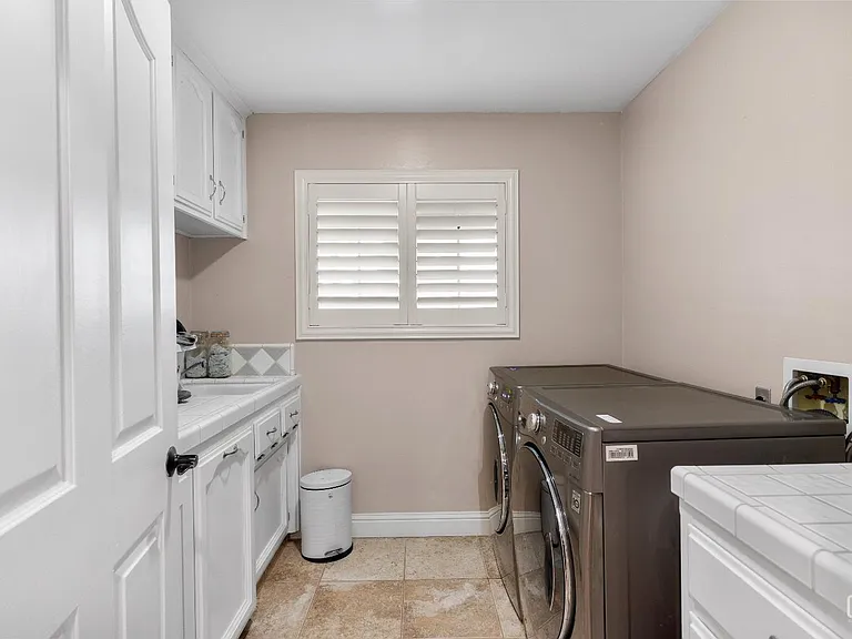 14601 Harvest Crest Ave — Photo 10