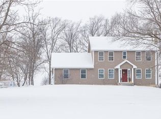 2297 242nd Ct, Winterset, IA 50273