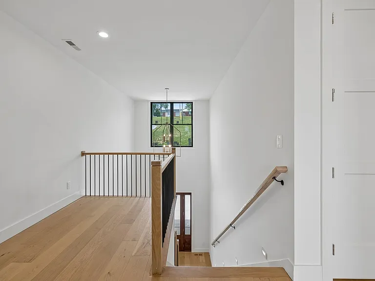 17 Jones Cir — Photo 39