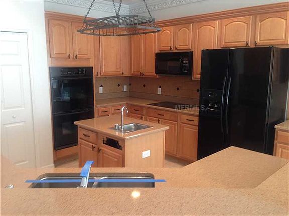 2nd image of 3542 Somerset Cir