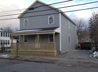 92 Hyde St, Burlington, VT 05401