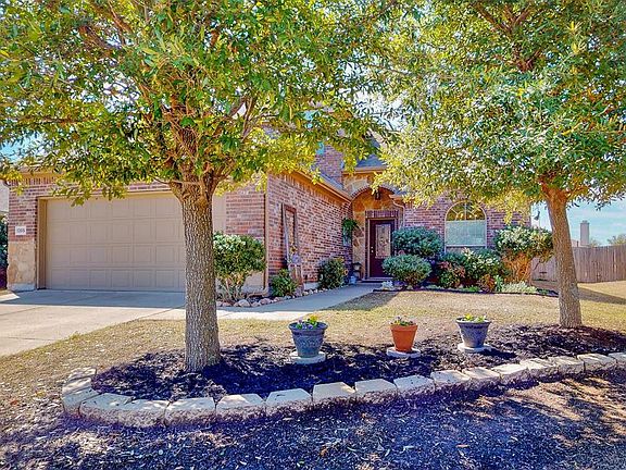 2nd image of 1205 Cedar Cove Pl