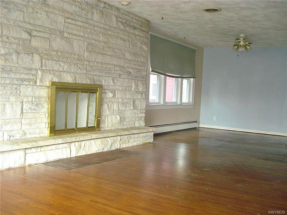 2nd image of 1132 Parkside Ave