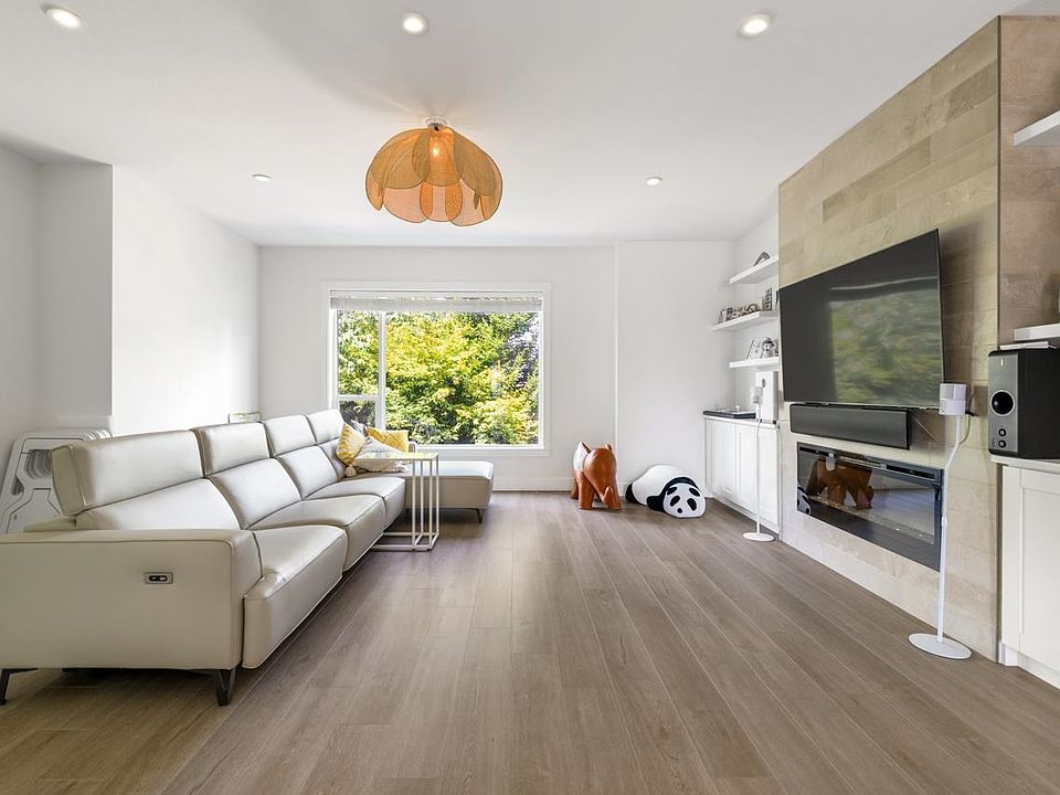 1st image of 2277 Oak Meadows Dr #228