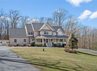 70 Chester Hill Rd, Warwick, NY 10990