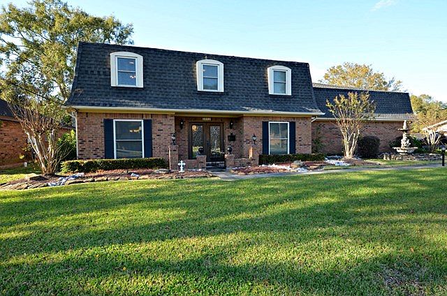 1st image of 2414 Harms Cir