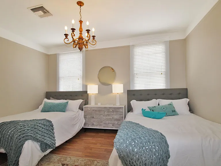 5520 Canal Blvd — Photo 16