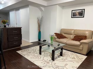 33 Saltspring Dr UNIT B, Markham, ON L6E 2H1