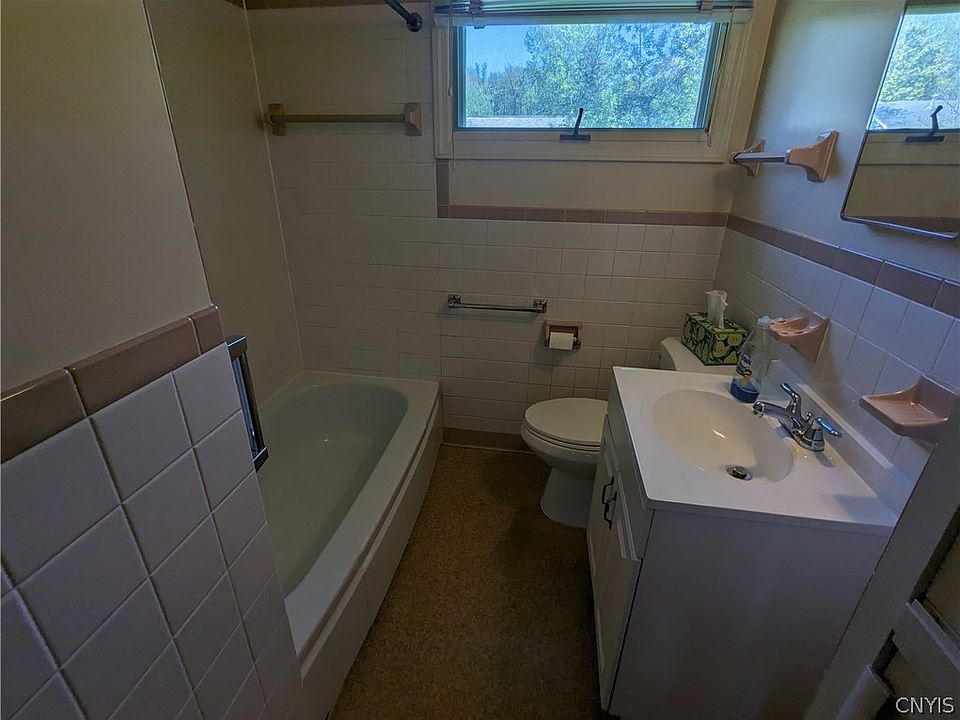 119 Marian Dr, Mattydale, NY 13211 Zillow