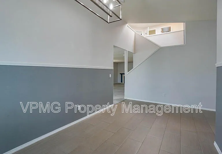 203 NW 146th St — Photo 17
