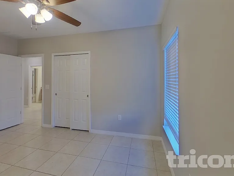 417 Kestrel Dr — Photo 12